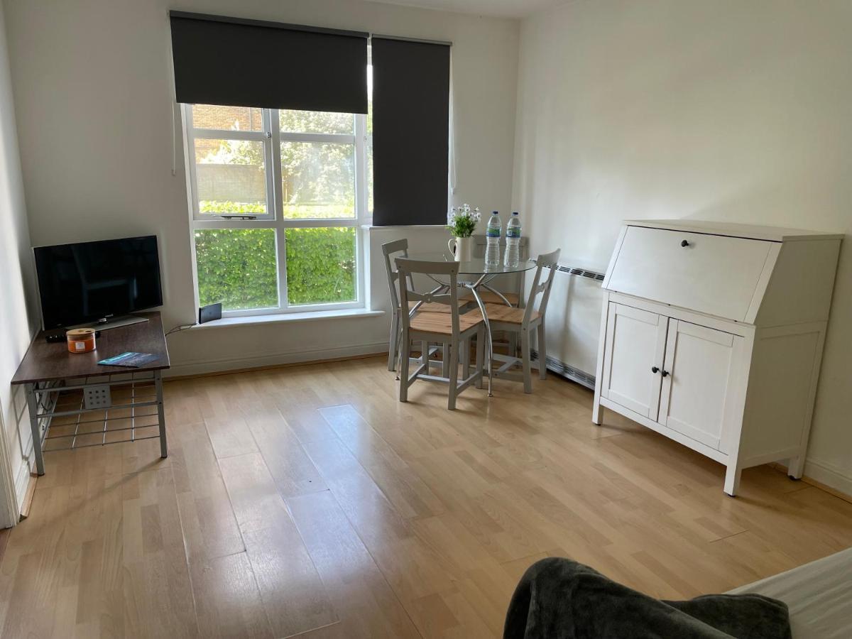 Surrey Docks Se16 Near Canada Water N Easy Access Canary Wharf London Exterior photo